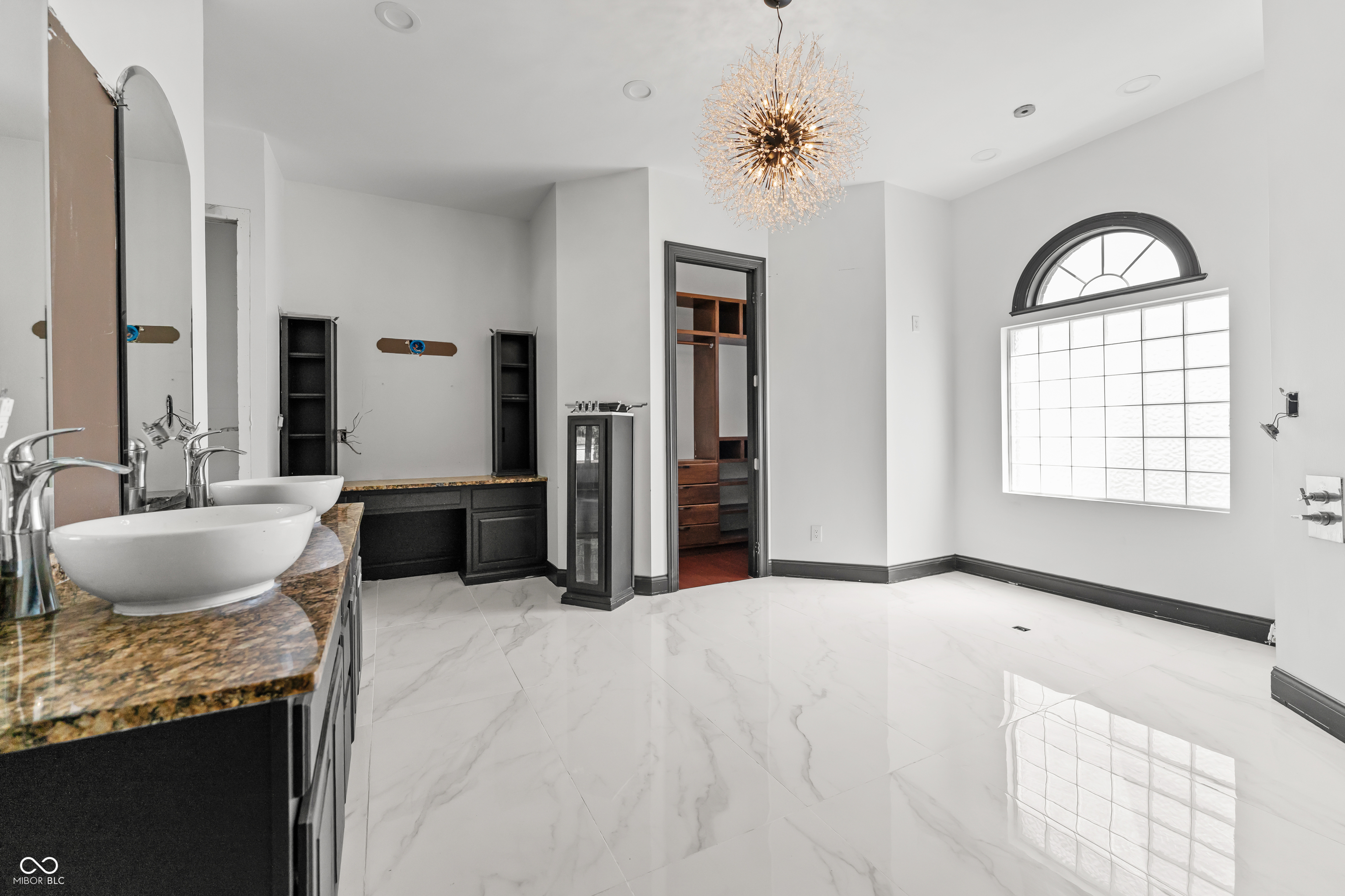 9030 Fall Creek Road Indianapolis, IN 46256 - Photo 11 of 38
