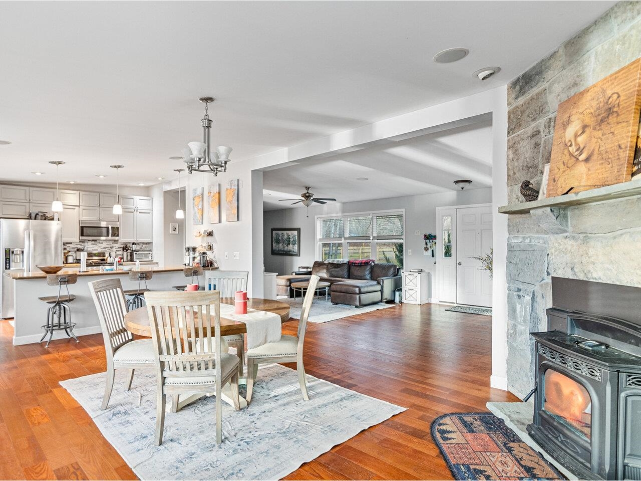 1499 Sand Road Ferrisburgh, VT 05456 - Photo 15 of 50