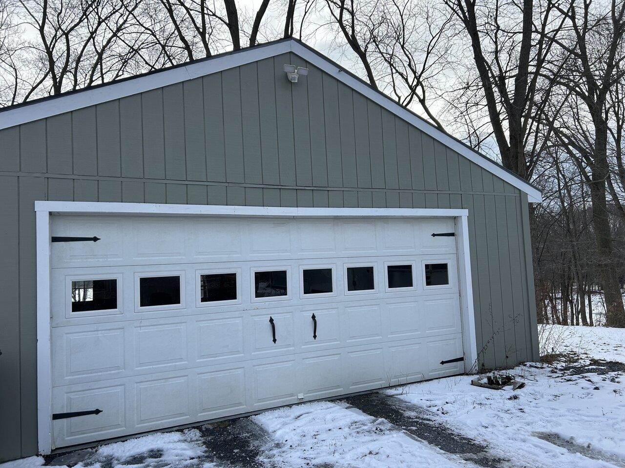 1499 Sand Road Ferrisburgh, VT 05456 - Photo 4 of 50