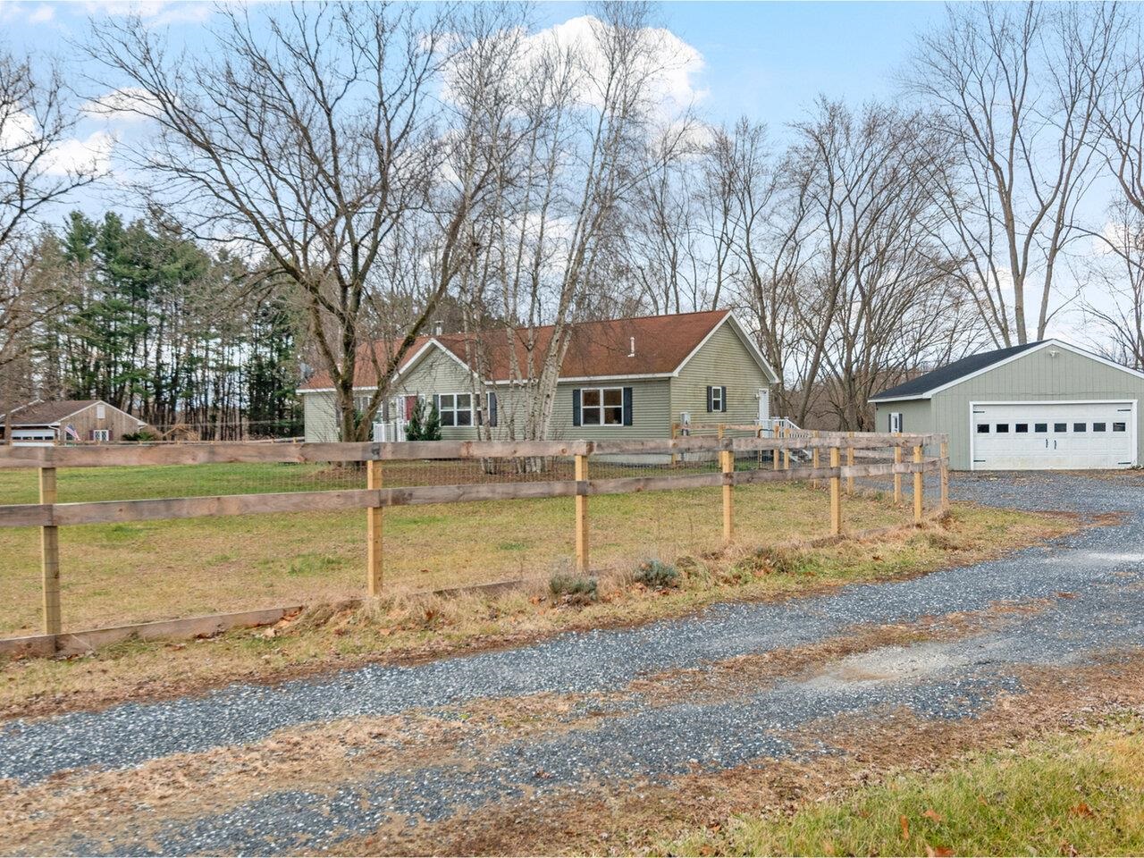 1499 Sand Road Ferrisburgh, VT 05456 - Photo 8 of 50