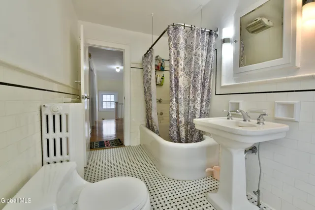 $345,000 | 194 South Main Avenue, Albany, NY 12208