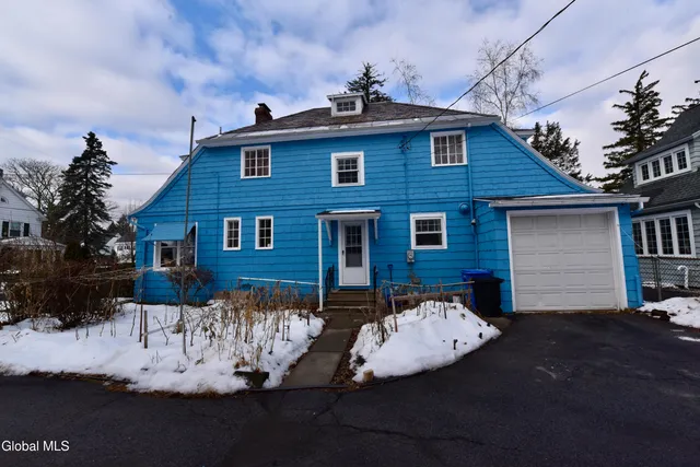 $345,000 | 194 South Main Avenue, Albany, NY 12208