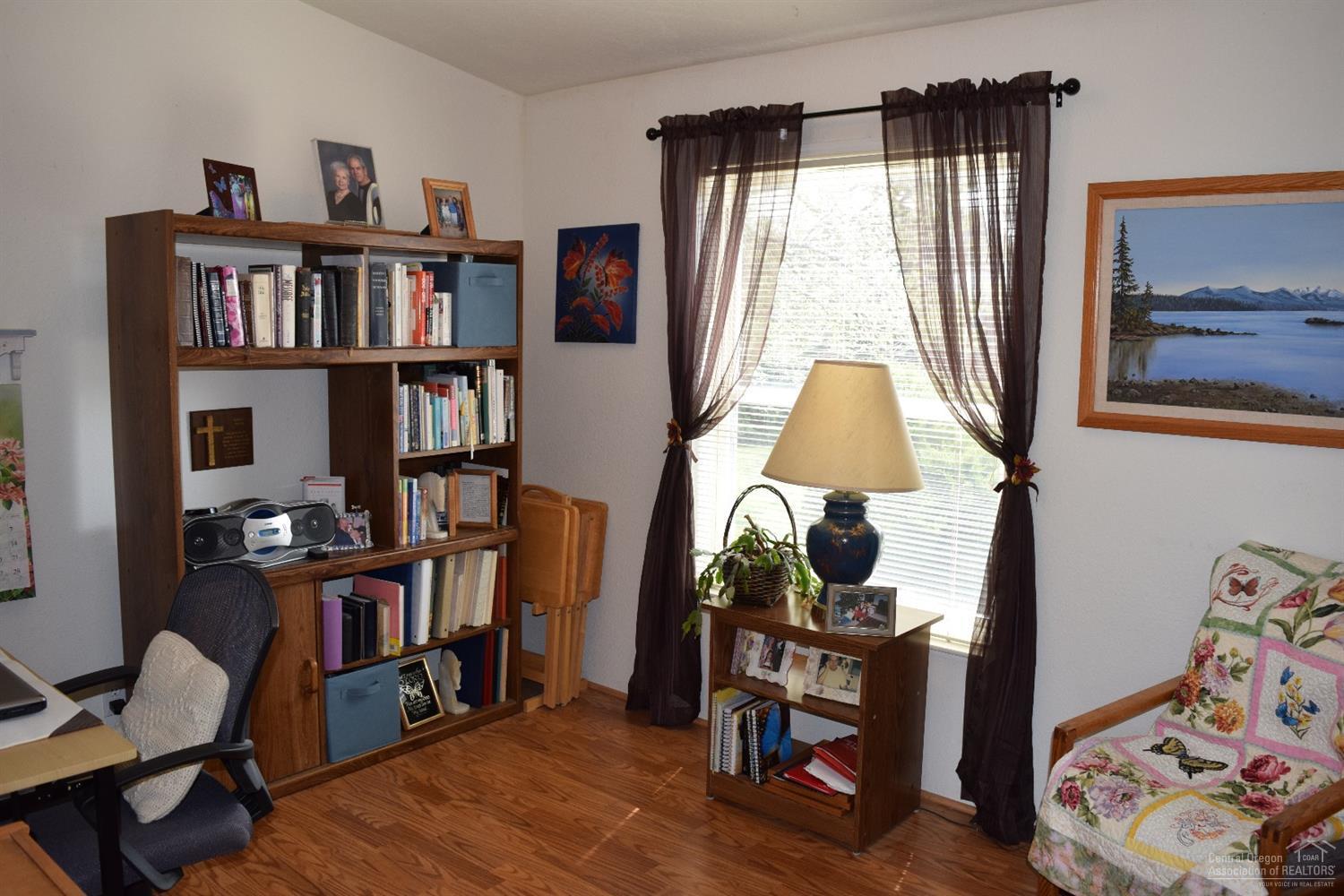 4309 Mt Vernon Road Springfield, OR 97478 - Photo 17 of 20 Gallery Image 17