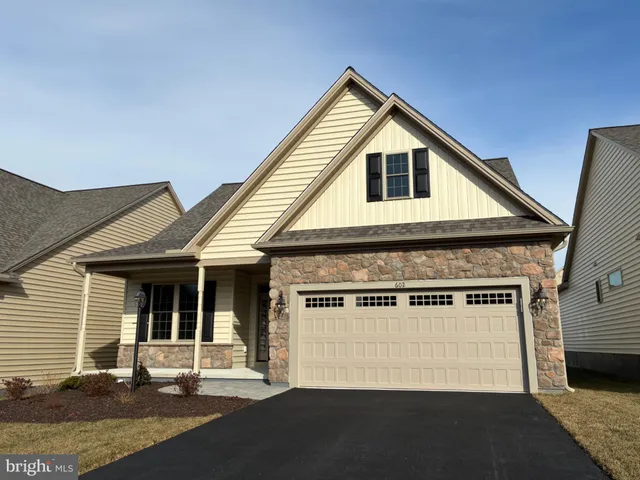 $609,900 | 602 Greenbriar Path, Cochranville, PA 19330