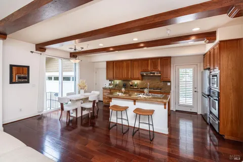 $1,888,000 | 920 2nd Street East, Sonoma, CA 95476