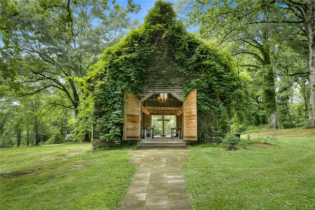 $1,750,000 | 207 Westminster Highway, Westminster, SC 29693