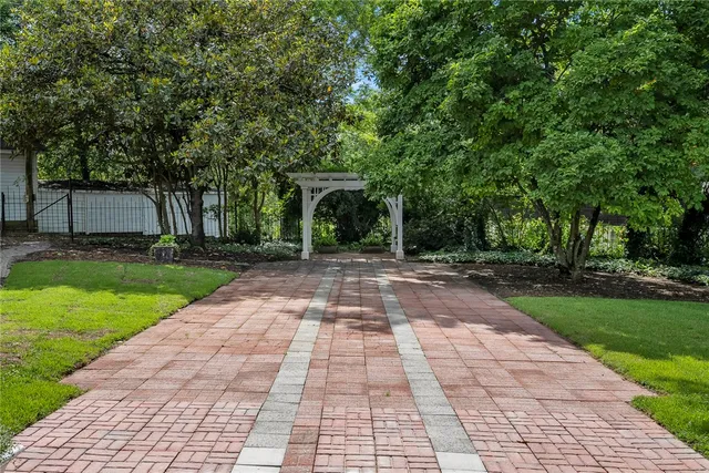 $1,750,000 | 207 Westminster Highway, Westminster, SC 29693