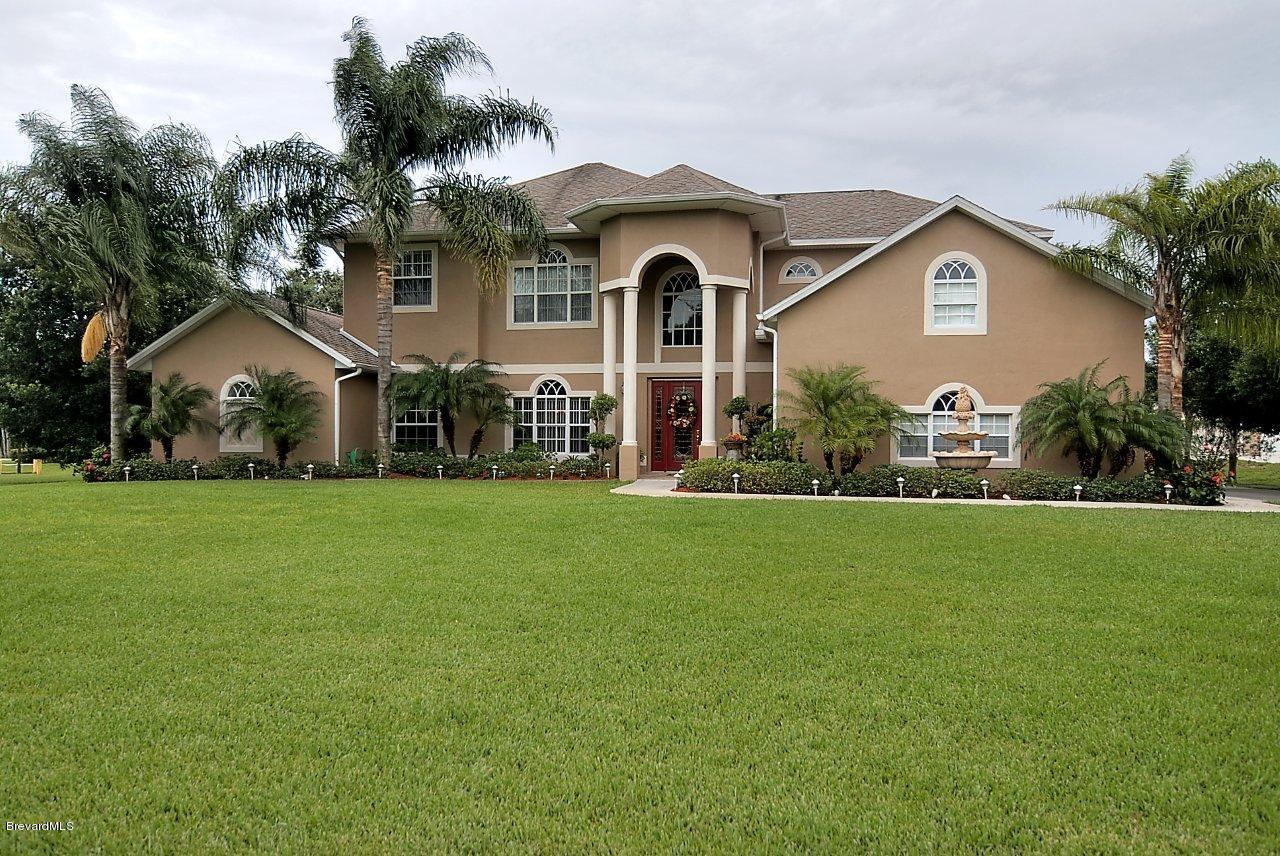 3199 Aurora Road Melbourne, FL 32934 - Photo 1 of 16 front (5)