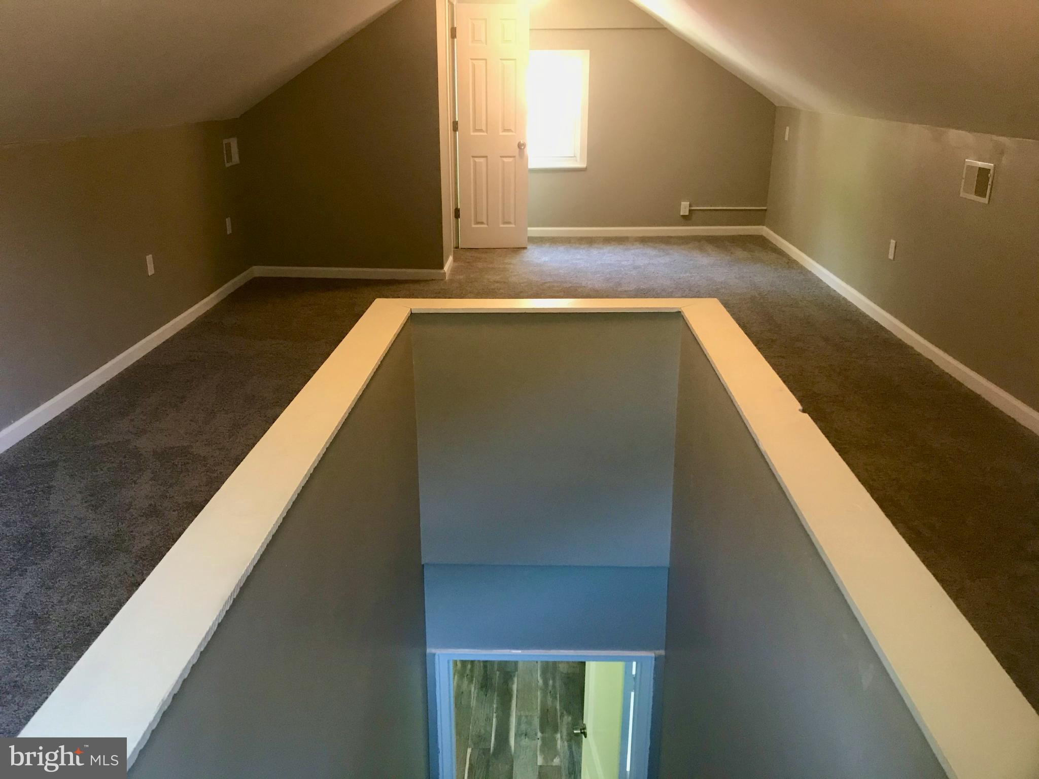 1115 Gregg Avenue Reading, PA 19607 - Photo 22 of 32 2nd floor bedroom