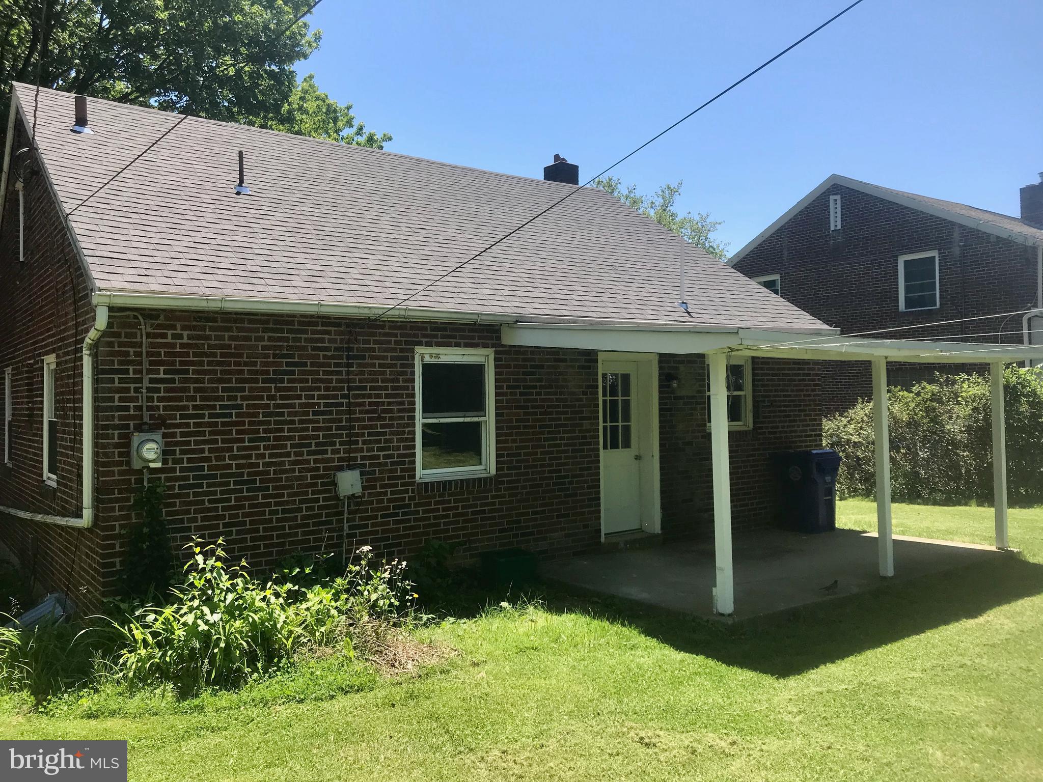 1115 Gregg Avenue Reading, PA 19607 - Photo 31 of 32 Rear covered patio