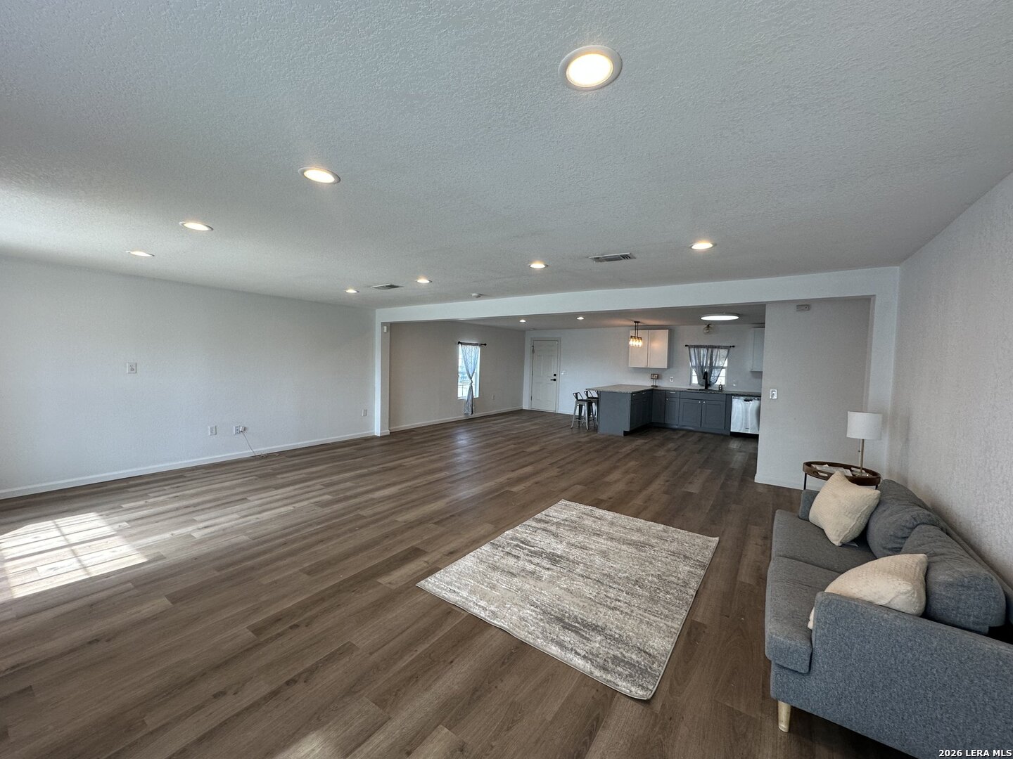 715 Walnut Street Jourdanton, TX 78026 - Photo 5 of 20