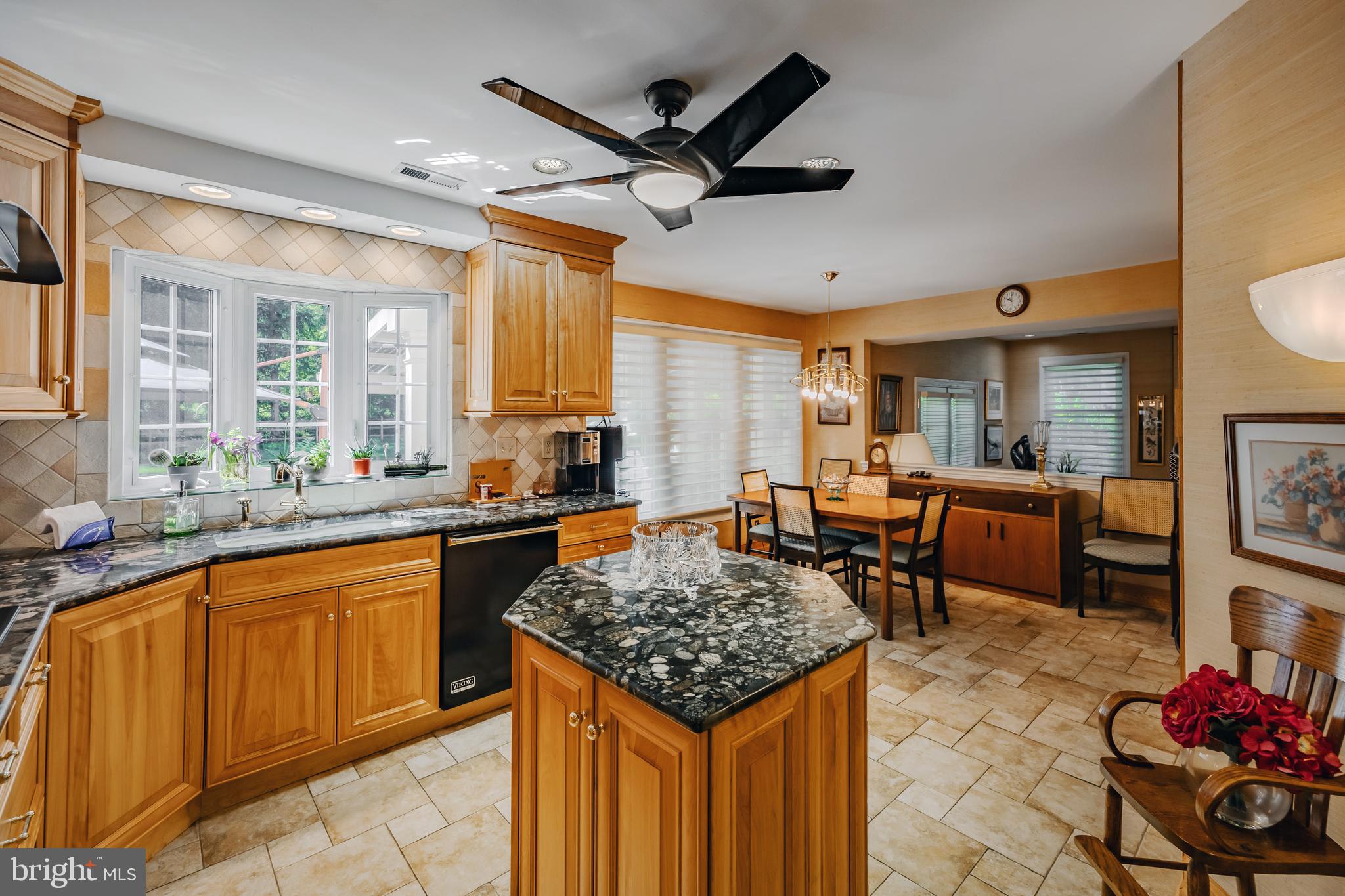 285 Ridings Way Ambler, PA 19002 - Photo 14 of 59 Gallery Image 14