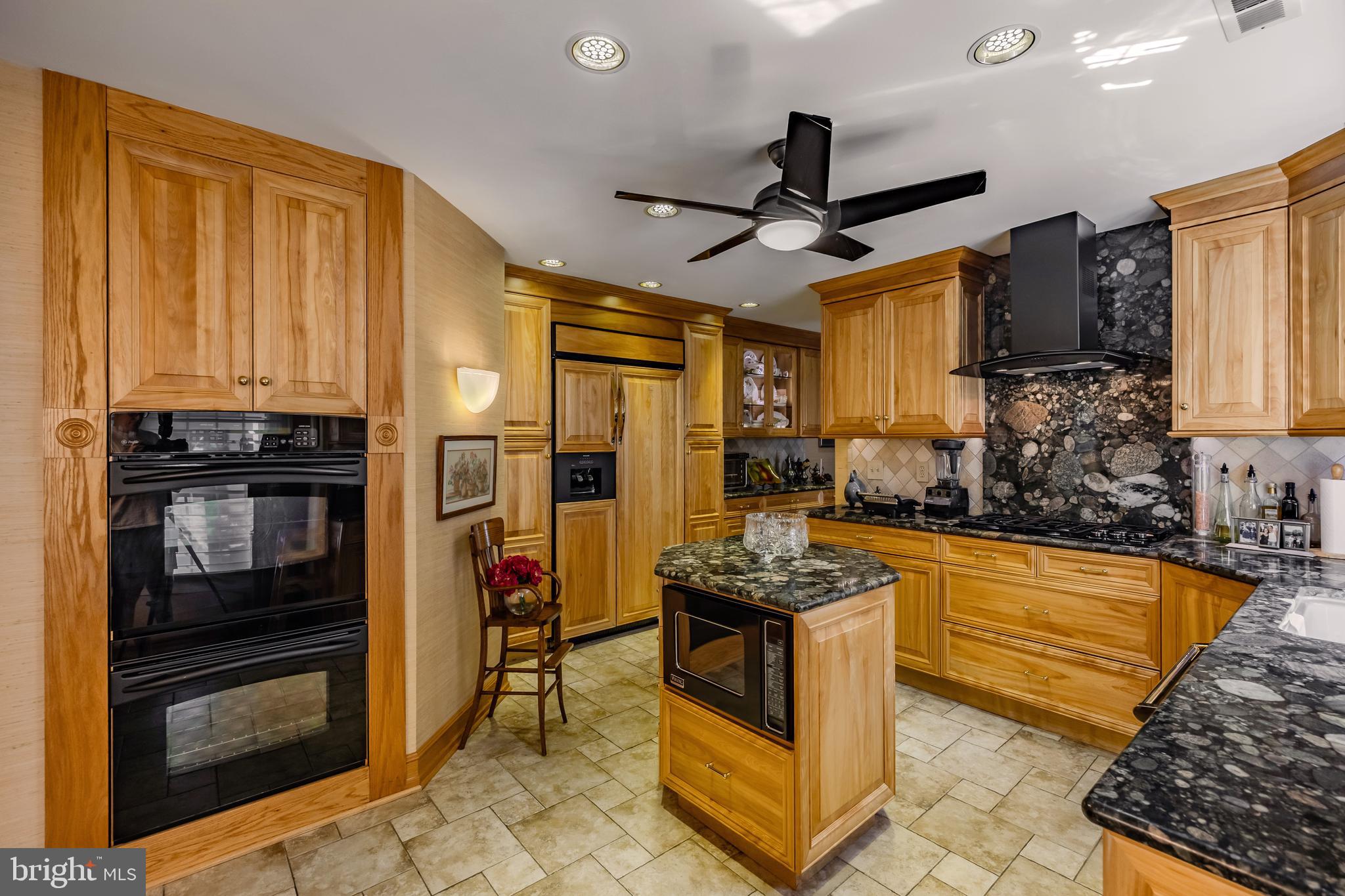 285 Ridings Way Ambler, PA 19002 - Photo 18 of 59 Gallery Image 18