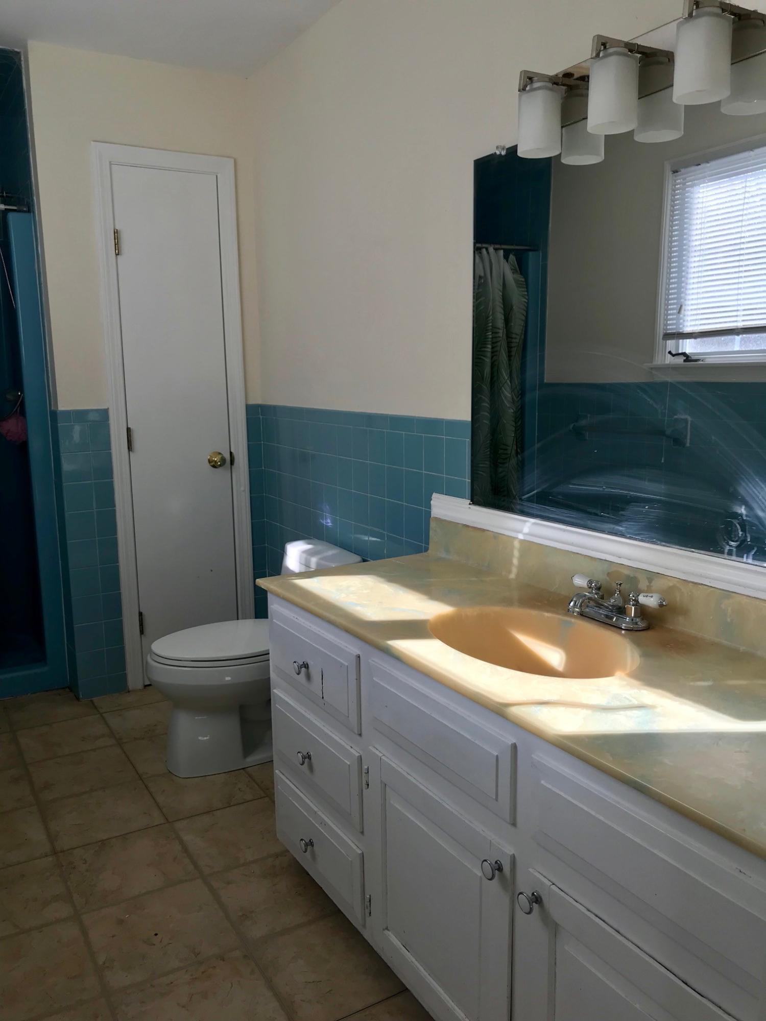 35 Carla Road Hyannis, MA 02601 - Photo 21 of 31 bathroomMstr