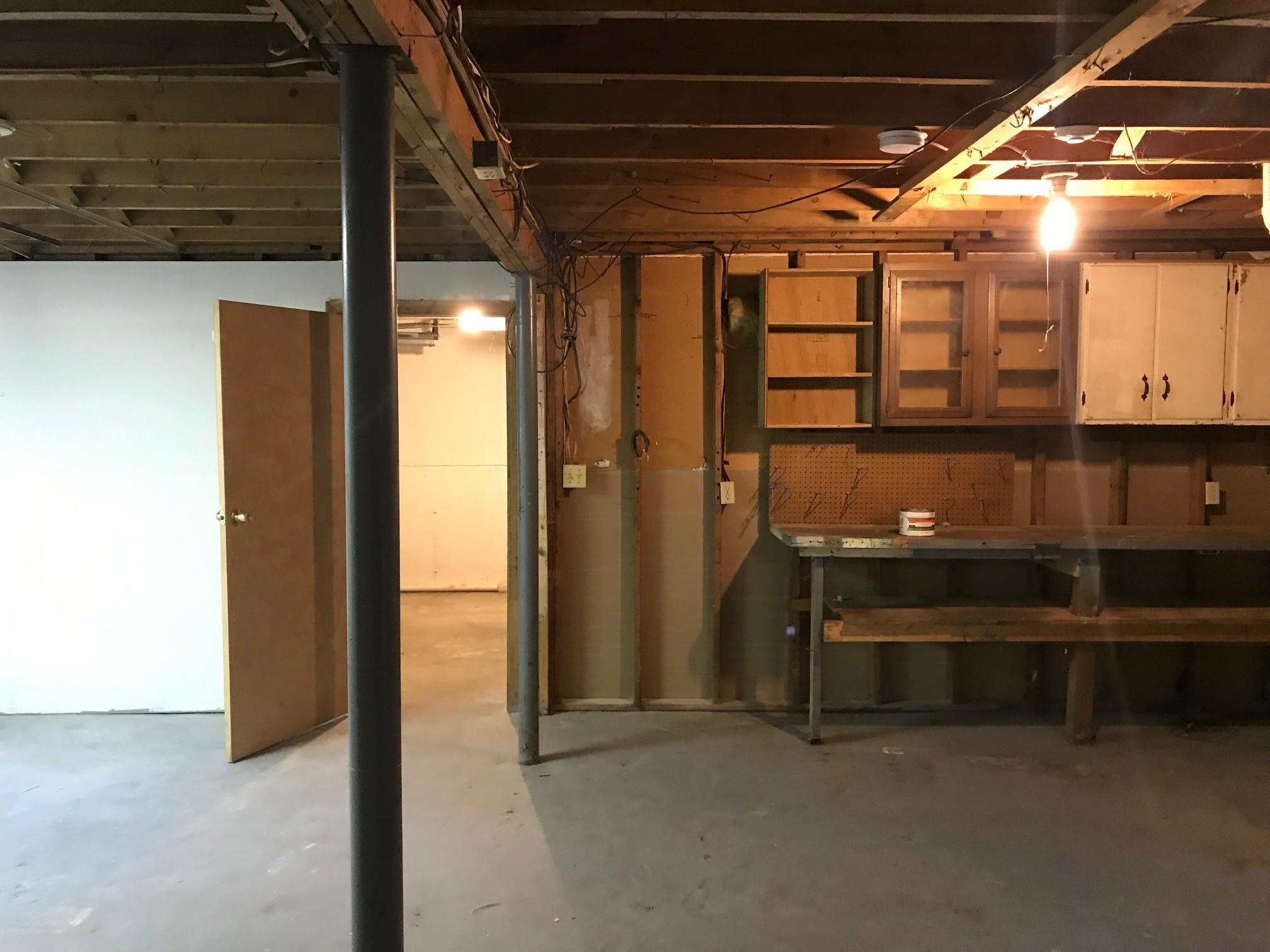 35 Carla Road Hyannis, MA 02601 - Photo 28 of 31 workshopgarage