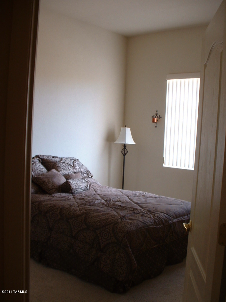 7656 West Rising Ridge Road Tucson, AZ 85743 - Photo 12 of 16 Gallery Image 12