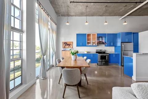 $709,000 | 185 Northeast 4th Avenue, Unit 208, Delray Beach, FL 33483