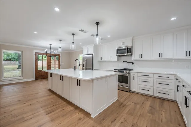 $999,000 | 6701 Fish Pond Road, Waco, TX 76710