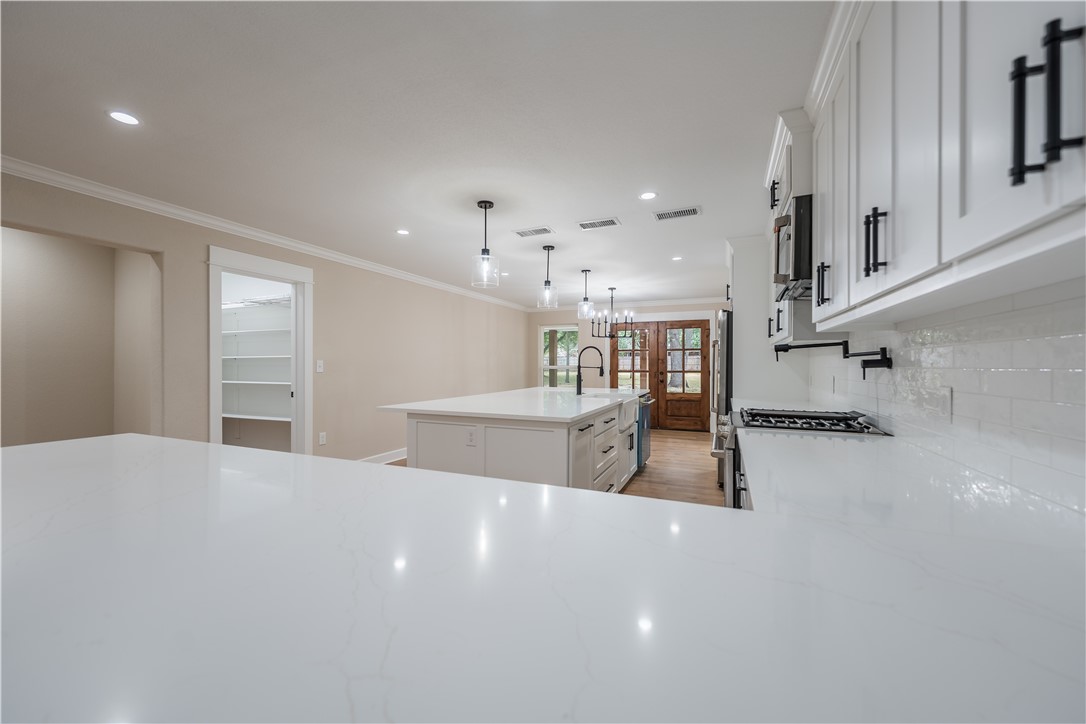 6701 Fish Pond Road Waco, TX 76710 - Photo 35 of 76