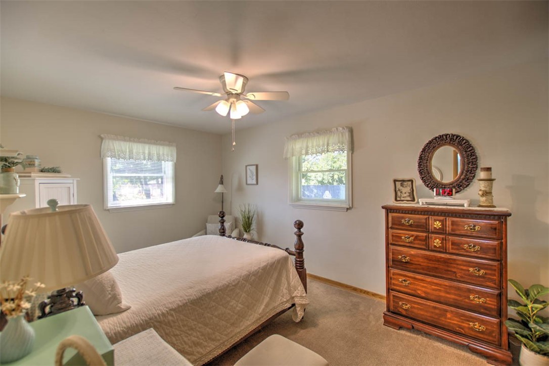 51 Ronald Drive Decatur, IL 62526 - Photo 17 of 45 Gallery Image 17