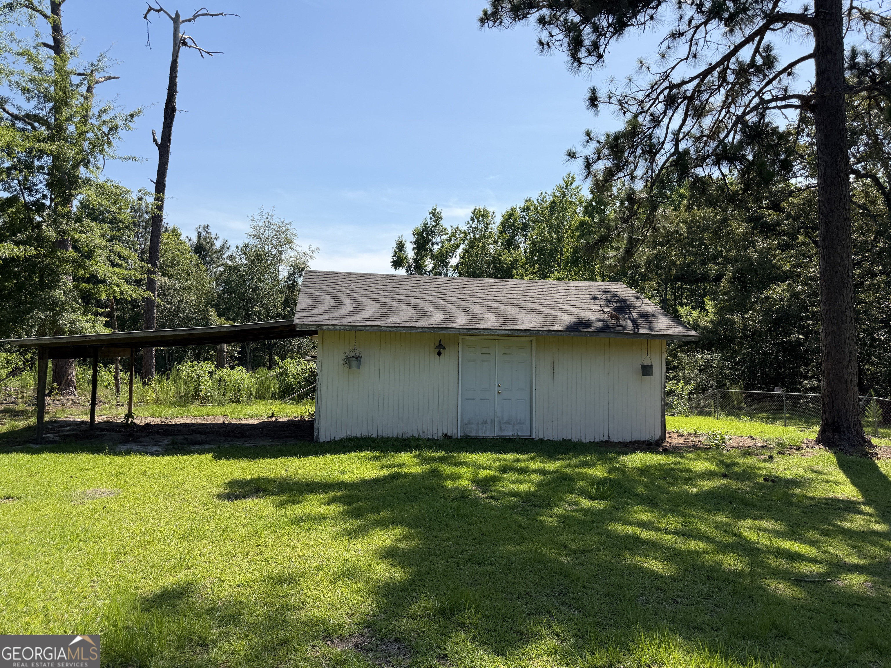 257 Lonnie Burke Road Portal, GA 30450 - Photo 4 of 20