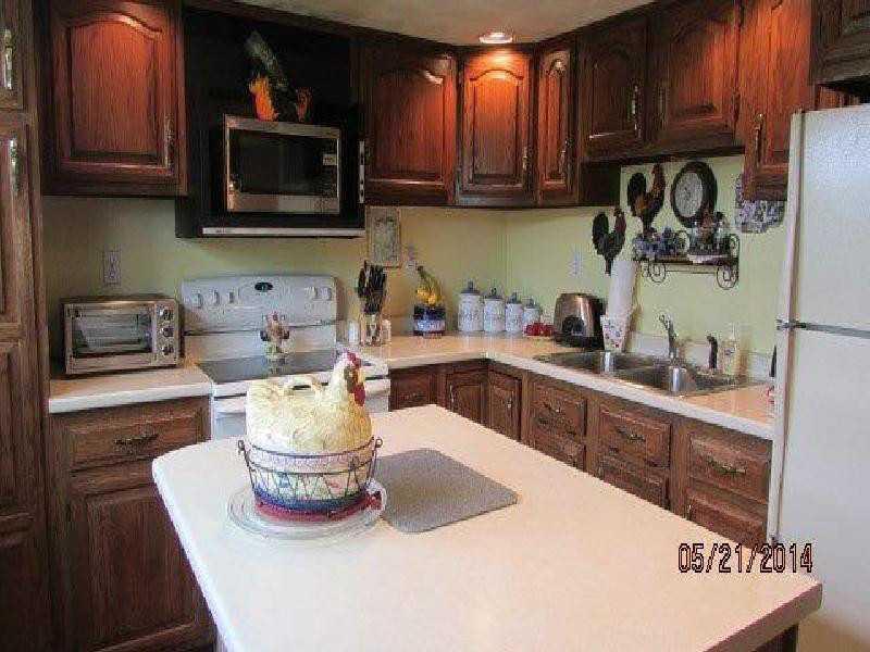 910 Main Street Clinton, ME 04927 - Photo 5 of 25 Kitchen.