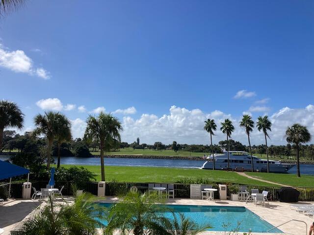 356 Golfview Road, Unit 204 North Palm Beach, FL 33408 - Photo 23 of 71 a view of a city