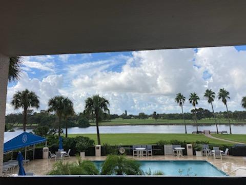 356 Golfview Road, Unit 204 North Palm Beach, FL 33408 - Photo 28 of 71 a view of a city with an ocean view