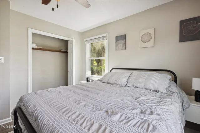 $2,100 | 3201 Buckingham Drive, Unit 50, Johnson City, TN 37604