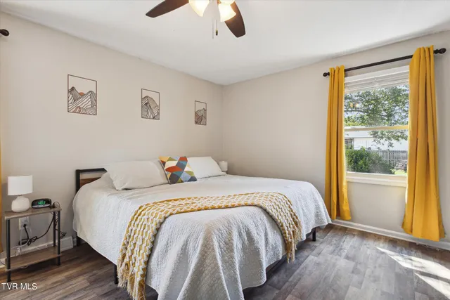 $2,100 | 3201 Buckingham Drive, Unit 50, Johnson City, TN 37604