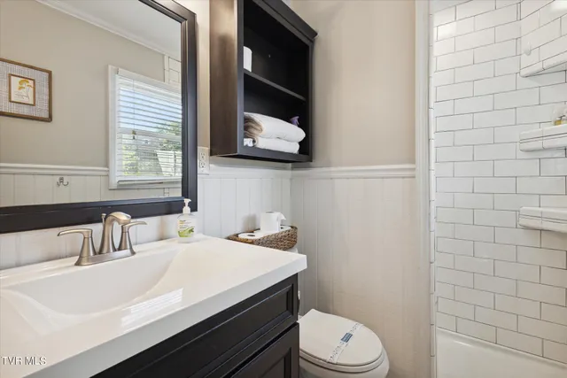 $2,100 | 3201 Buckingham Drive, Unit 50, Johnson City, TN 37604