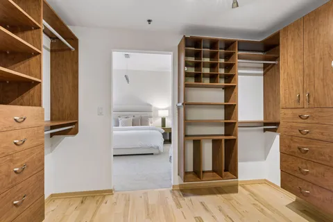 $600,000 | 215 10th Avenue South, Unit 411, Minneapolis, MN 55415
