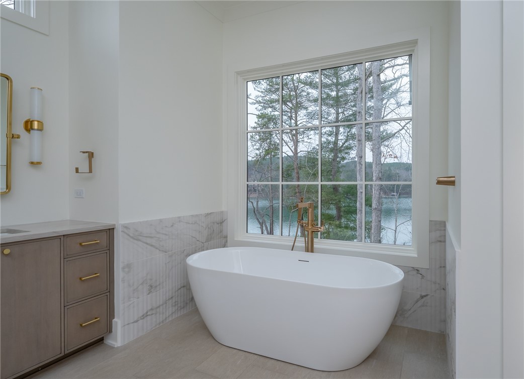 462 Peninsula Ridge Sunset, SC 29685 - Photo 12 of 37 Gallery Image 12