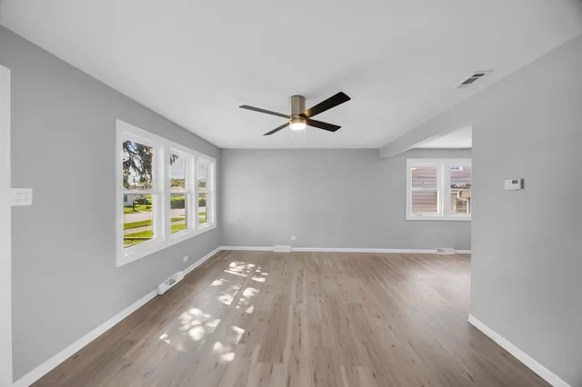 $219,900 | 97 West 29th Street, Chicago Heights, IL 60411