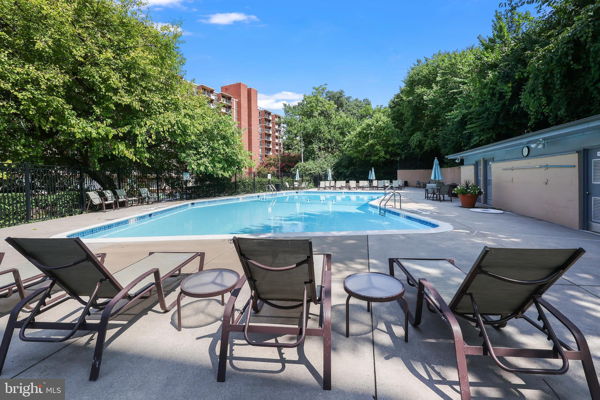 1200 South Arlington Ridge Road, Unit 408 Arlington, VA 22202 - Photo 19 of 32