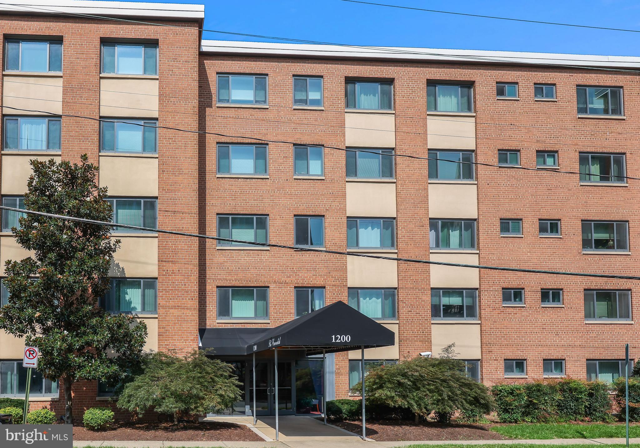 1200 South Arlington Ridge Road, Unit 408 Arlington, VA 22202 - Photo 2 of 32