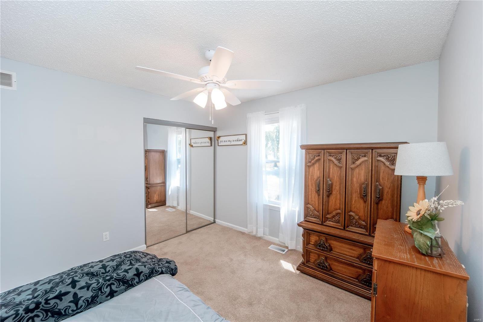 414 Sutters Mill Road St. Peters, MO 63376 - Photo 18 of 36 Gallery Image 18
