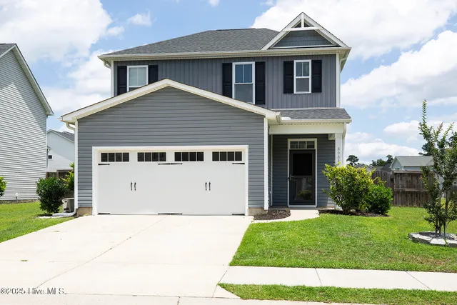 $305,000 | 3084 Dagger Drive Northeast, Leland, NC 28451