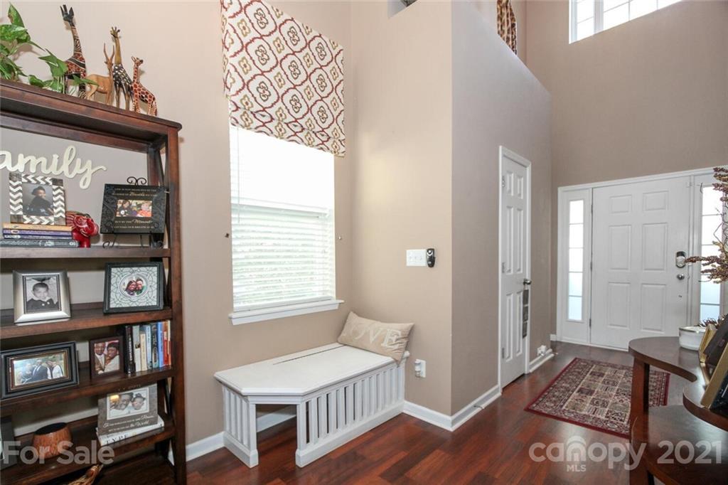 11128 Greenhead View Road Charlotte, NC 28262 - Photo 3 of 26 Gallery Image 3