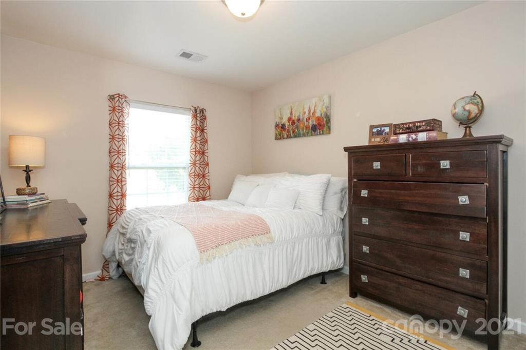 11128 Greenhead View Road Charlotte, NC 28262 - Photo 22 of 26 Gallery Image 22