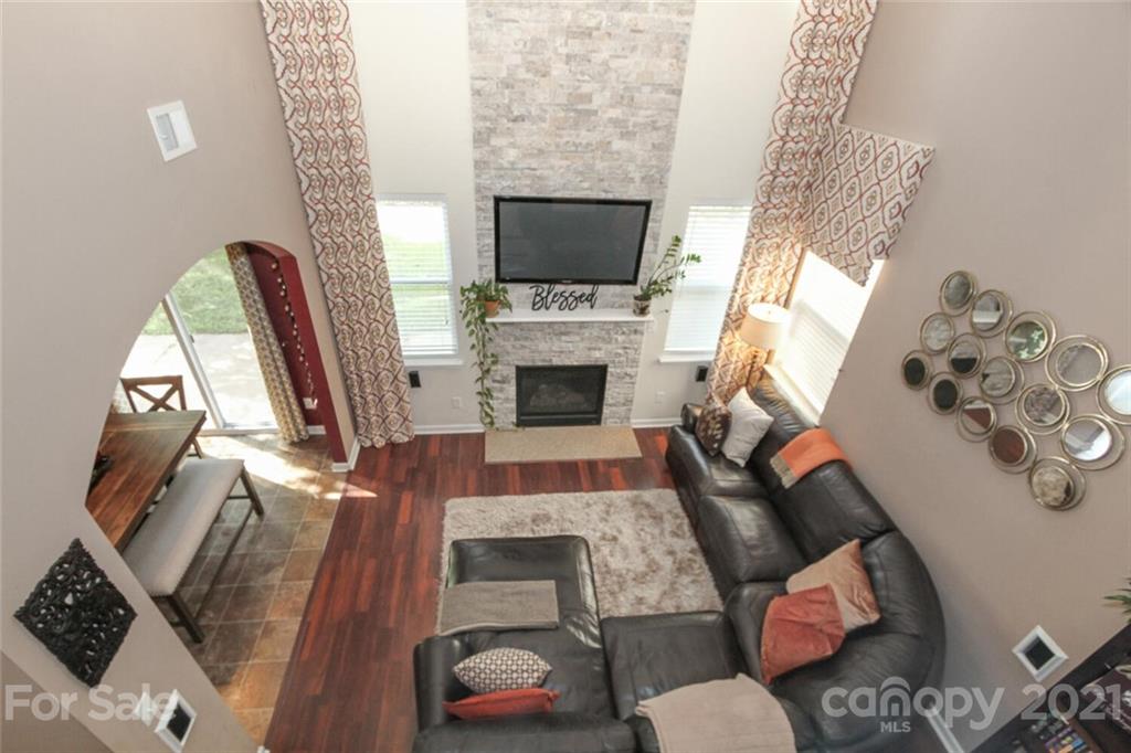 11128 Greenhead View Road Charlotte, NC 28262 - Photo 6 of 26 Gallery Image 6