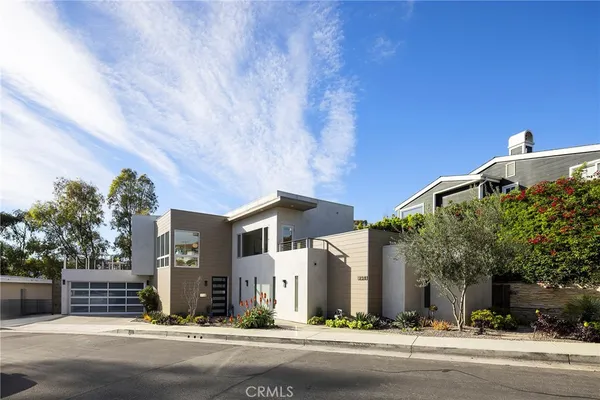 $3,395,000 | 234 West Avenida San Antonio, San Clemente, CA 92672