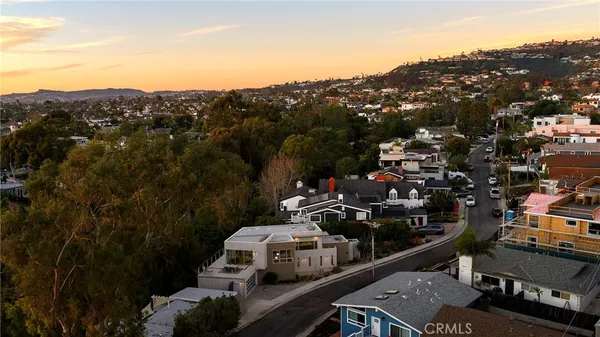 $3,295,000 | 234 West Avenida San Antonio, San Clemente, CA 92672