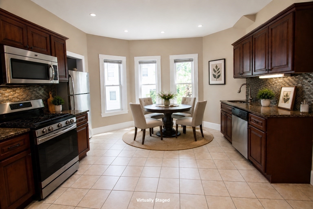 198 Reed Street, Unit 1 Rockland, MA 02370 - Photo 11 of 29