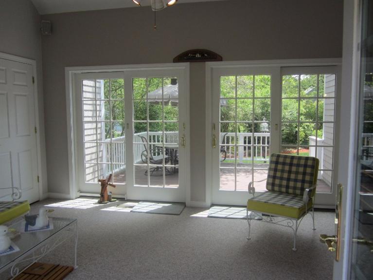 10 Captain Kidd Road East Sandwich, MA 02537 - Photo 22 of 31 a living room with furniture and a window
