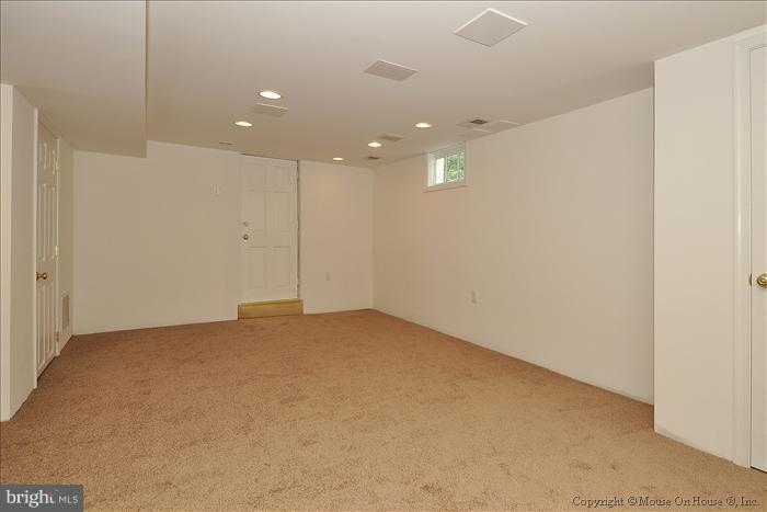 10117 Greenock Road Silver Spring, MD 20901 - Photo 12 of 30 Basement