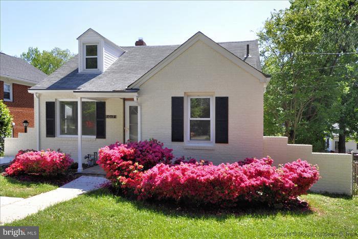 10117 Greenock Road Silver Spring, MD 20901 - Photo 13 of 30 Exterior (Front)