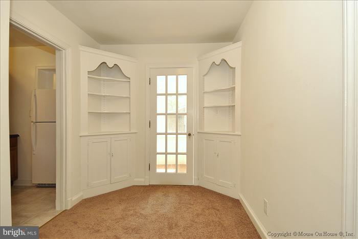 10117 Greenock Road Silver Spring, MD 20901 - Photo 15 of 30 Dining Room