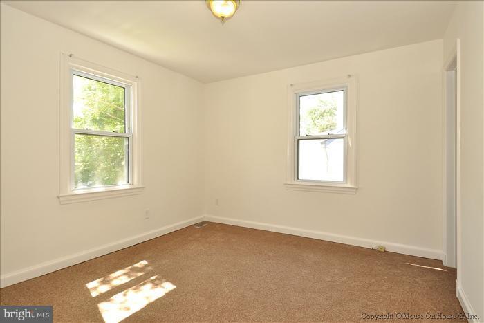 10117 Greenock Road Silver Spring, MD 20901 - Photo 23 of 30 Bedroom