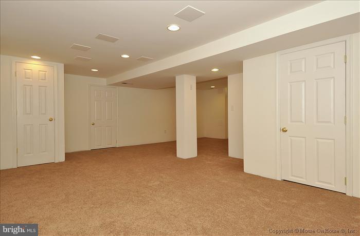 10117 Greenock Road Silver Spring, MD 20901 - Photo 24 of 30 Basement